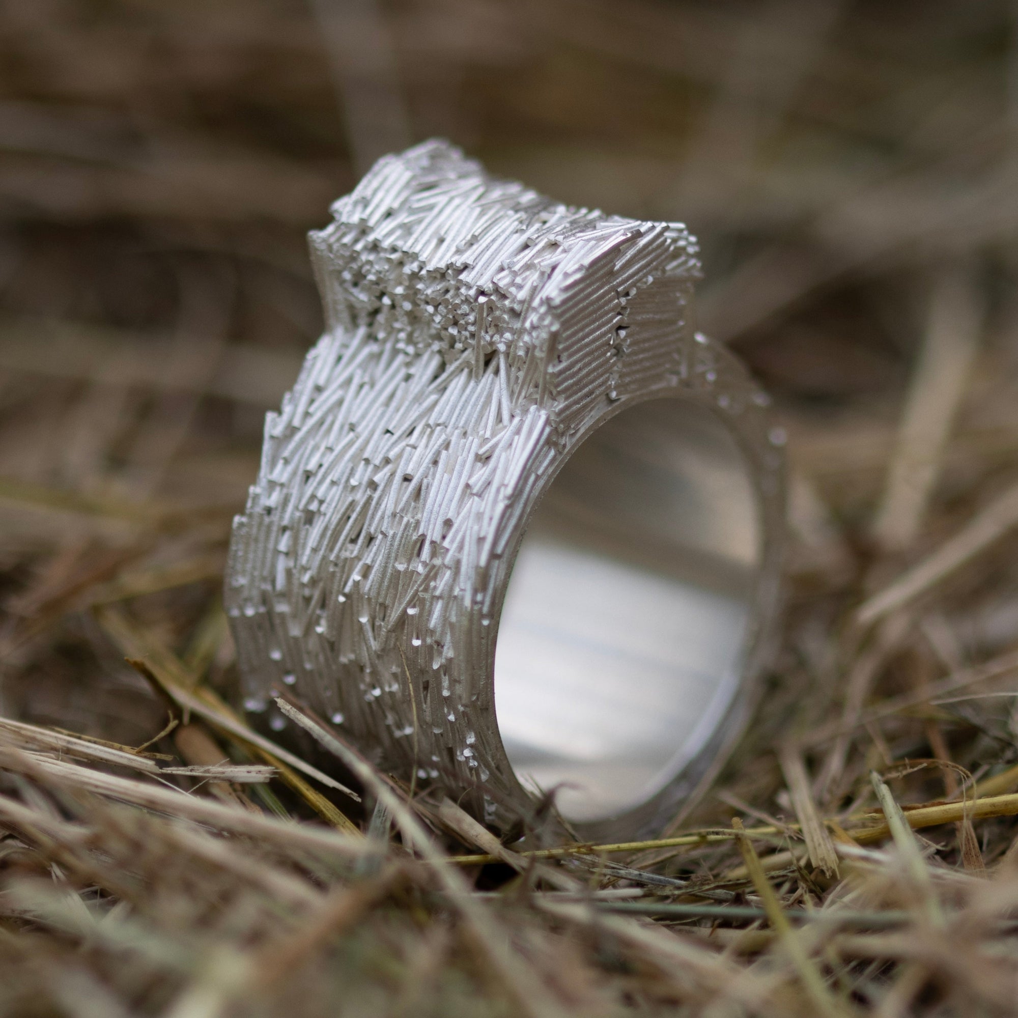field clippings ring